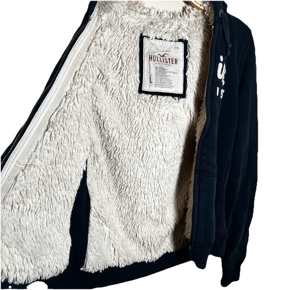 Hollister Y2K Navy Graphic Logo Fur Hoodie Size L Zip Up 00s Warm Heavy Nostalgi - Picture 9 of 9
